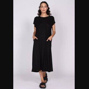 Amma Soft Shimmer Black Tshirt Dress Size 2 (12/14)